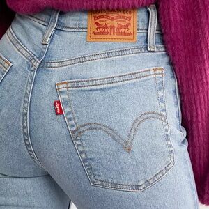 Levi's Women's Jeans in Light Blue